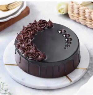 CHOCOLATE CAKE